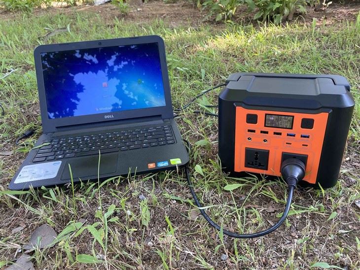 Prijenosno napajanje 300W